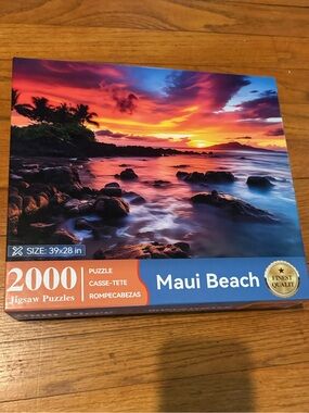 Maui Beach 2000-Piece Sunset Jigsaw Puzzle - Vibrant Orange & Blue